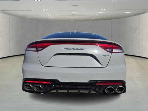 2022 Kia Stinger GT2