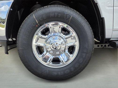 2026 RAM 2500 Tradesman Crew Cab 4x4 8' Box