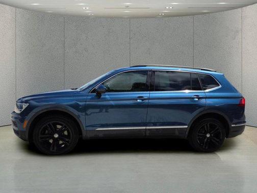 Blue Metallic 2020 Volkswagen Tiguan 2.0T SE