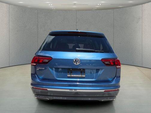 Blue Metallic 2020 Volkswagen Tiguan 2.0T SE