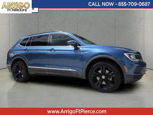 Blue Metallic 2020 Volkswagen Tiguan 2.0T SE