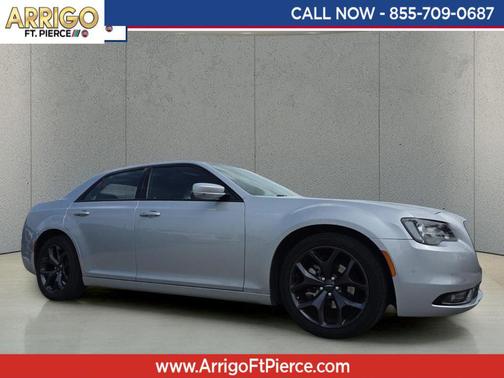 Silver Mist Clearcoat 2023 Chrysler 300 S