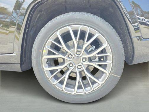2025 Jeep Grand Cherokee L Summit Reserve
