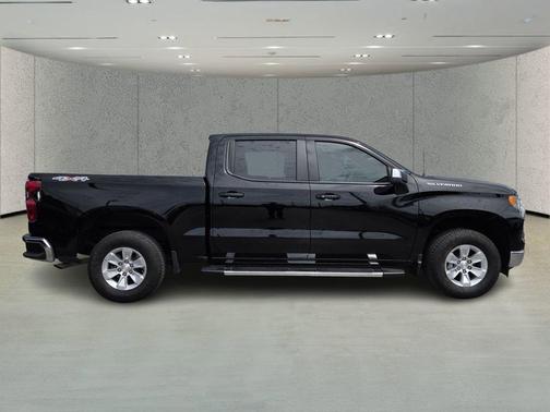 Black 2024 Chevrolet Silverado 1500 LT