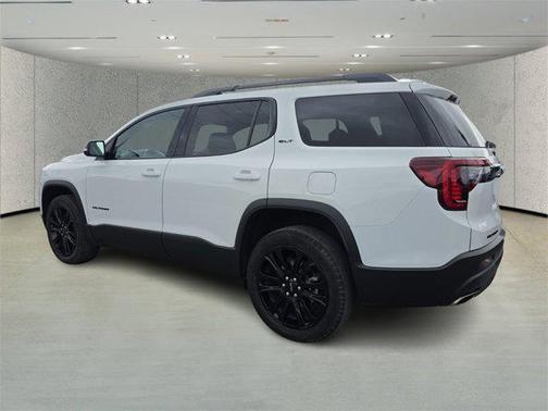 2023 GMC Acadia FWD SLT