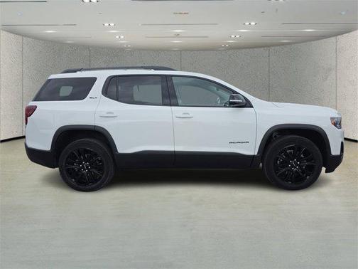 2023 GMC Acadia FWD SLT