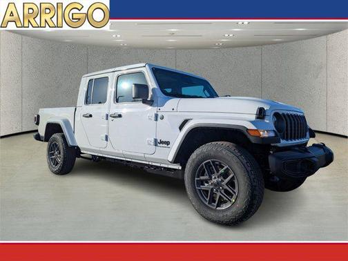 2026 Jeep Gladiator Sport S