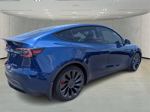 2022 Tesla Model Y Performance Dual Motor All-Wheel Drive