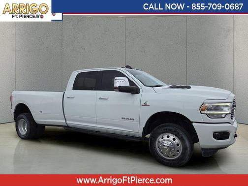 Bright White Clearcoat 2024 RAM 3500 Laramie Crew Cab 4x4 8' Box