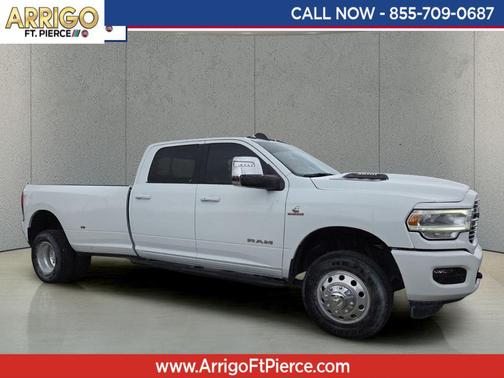 Bright White Clearcoat 2024 RAM 3500 Laramie Crew Cab 4x4 8' Box