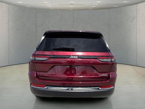 Velvet Red Pearlcoat 2024 Jeep Grand Cherokee Laredo