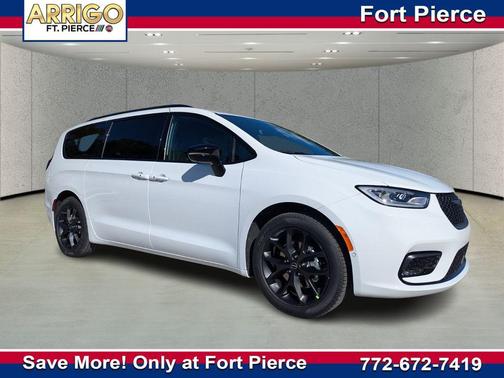 2026 Chrysler Pacifica L