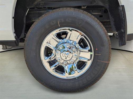 2025 RAM 2500 Tradesman Crew Cab 4x4 6'4' Box