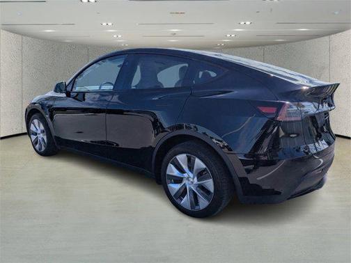 2024 Tesla Model Y Long Range Dual Motor All-Wheel Drive