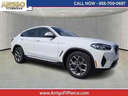 2023 BMW X4 xDrive30i