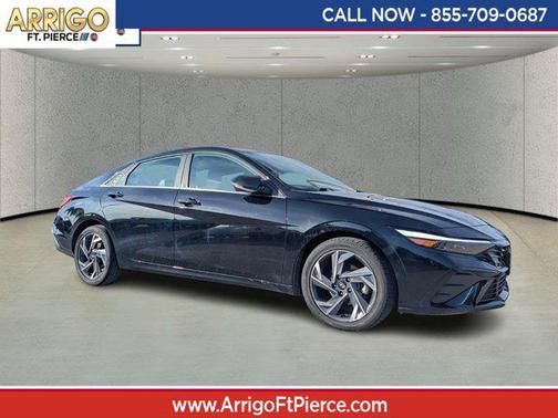 2024 Hyundai ELANTRA Limited