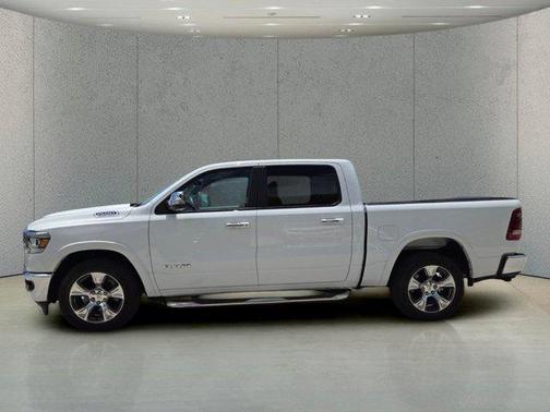 Bright White Clearcoat 2021 RAM 1500 Laramie