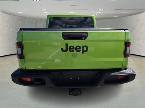 2025 Jeep Gladiator Nighthawk