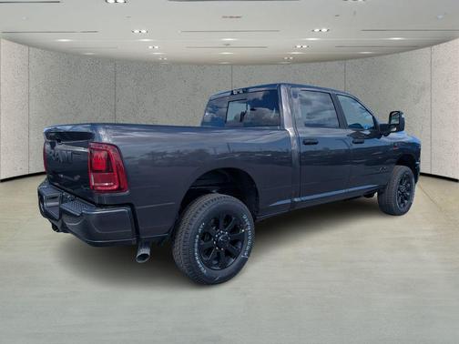 2026 RAM 2500 Big Horn Crew Cab 4x4 6'4' Box