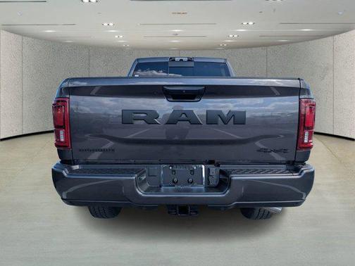 2026 RAM 2500 Big Horn Crew Cab 4x4 6'4' Box