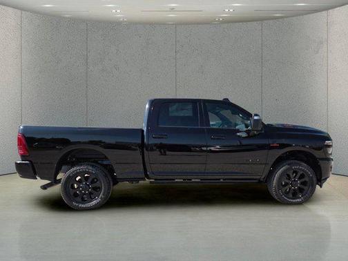 Diamond 2026 RAM 2500 Laramie Crew Cab 4x4 6'4' Box