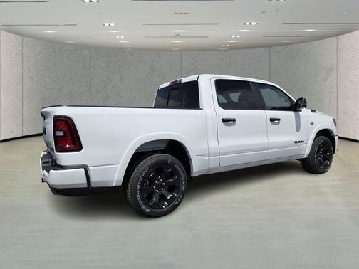 Bright White Clearcoat 2026 RAM 1500 Big Horn/Lone Star