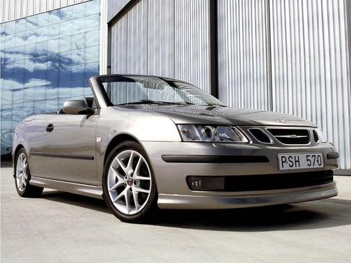 Black 2004 Saab 9-3 Arc