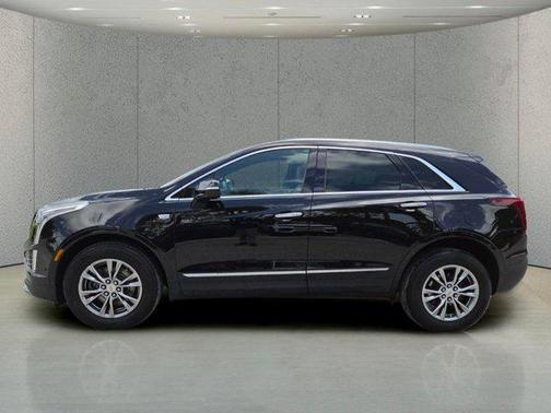 Stellar Black Metallic 2020 Cadillac XT5 Premium Luxury