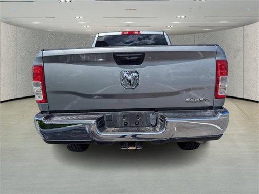 2021 RAM 2500 Tradesman Crew Cab 4x4 6'4' Box