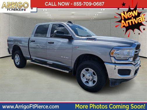 2021 RAM 2500 Tradesman Crew Cab 4x4 6'4' Box