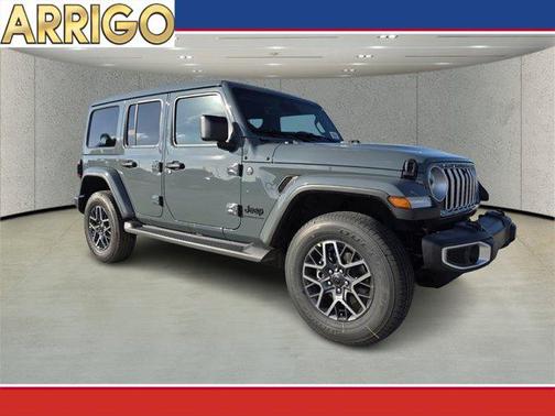 2026 Jeep Wrangler 4-Door Sahara 4x4