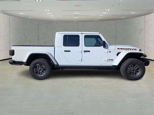 2026 Jeep Gladiator Mojave X 4x4