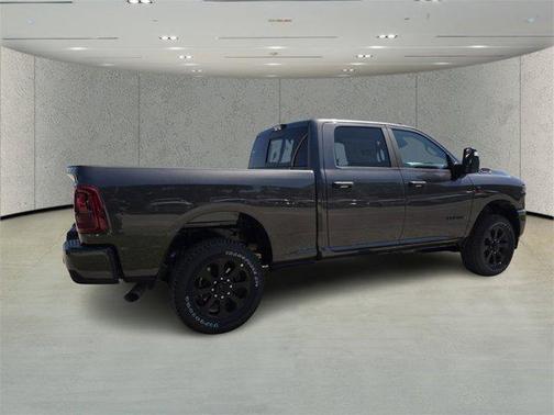 2025 RAM 3500 Big Horn Crew Cab 4x4 6'4' Box