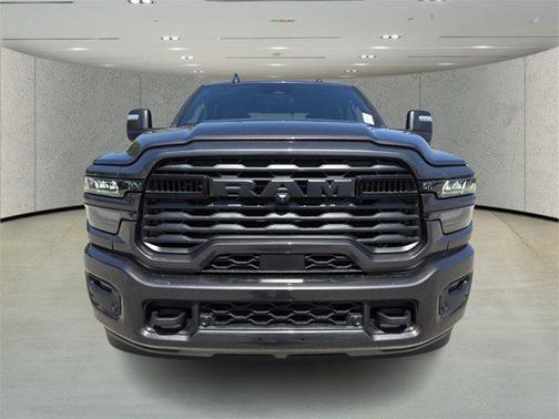 2025 RAM 3500 Big Horn Crew Cab 4x4 6'4' Box