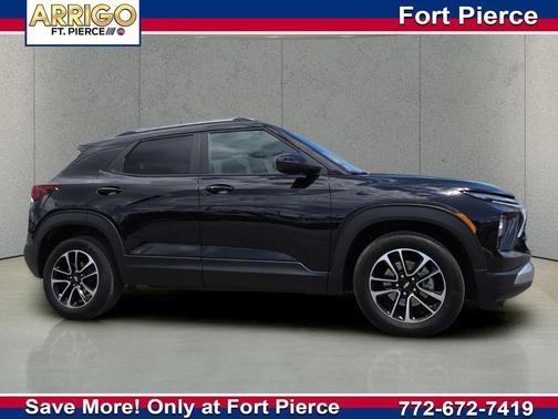Mosaic Black Metallic 2024 Chevrolet Trailblazer LT