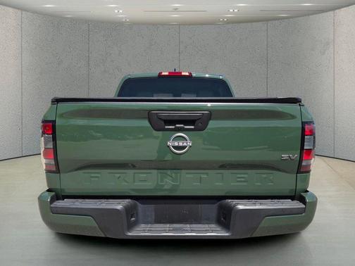 Tactical Green Metallic 2022 Nissan Frontier SV