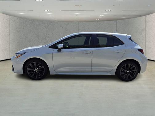 Wind Chill Pearl 2023 Toyota Corolla XSE