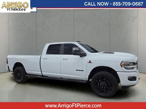 Bright White Clearcoat 2024 RAM 3500 Laramie Crew Cab 4x4 8' Box