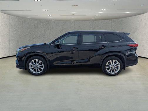 2022 Toyota Highlander Limited