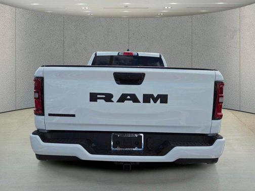 Bright White Clearcoat 2026 RAM 1500 Big Horn/Lone Star