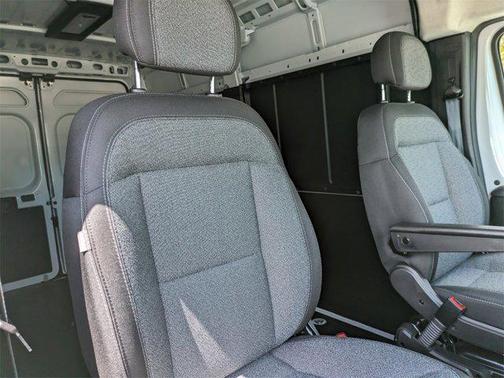 2025 RAM ProMaster 1500 Base
