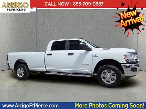 Bright White Clearcoat 2024 RAM 3500 Big Horn Crew Cab 4x4 8' Box