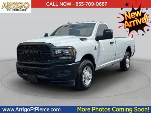 Bright White Clearcoat 2024 RAM 3500 Big Horn Crew Cab 4x4 8' Box
