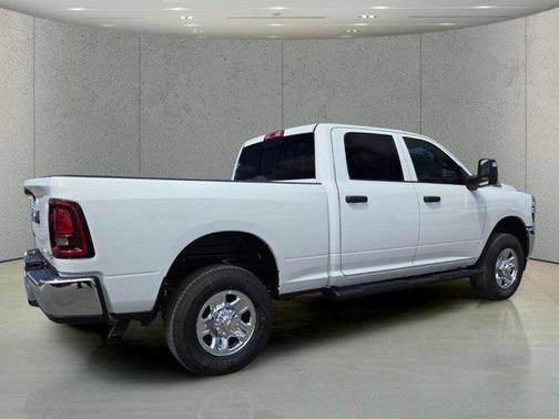 Bright White Clearcoat 2026 RAM 2500 Tradesman Crew Cab 4x4 6'4' Box