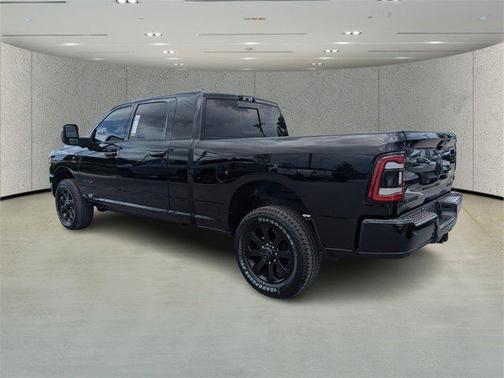 2024 RAM 3500 Laramie Mega Cab 4x4 6'4' Box