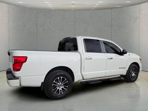 Glacier White 2021 Nissan Titan SV