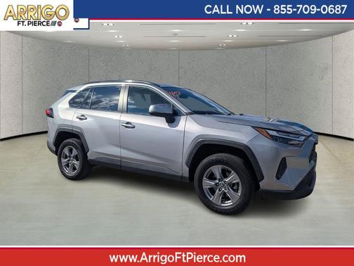 Silver Sky Metallic 2022 Toyota RAV4 XLE