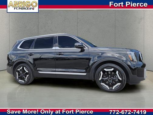 Ebony Black 2024 Kia Telluride EX