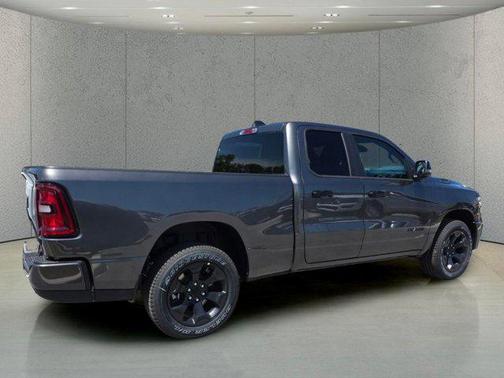 Granite Crystal Metallic Clearcoat 2026 RAM 1500 Big Horn/Lone Star