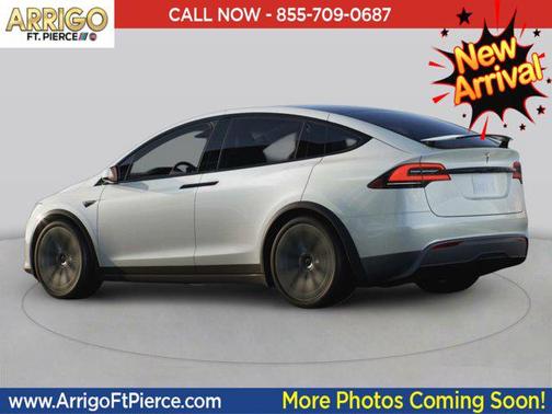 2023 Tesla Model X Plaid Tri Motor All-Wheel Drive